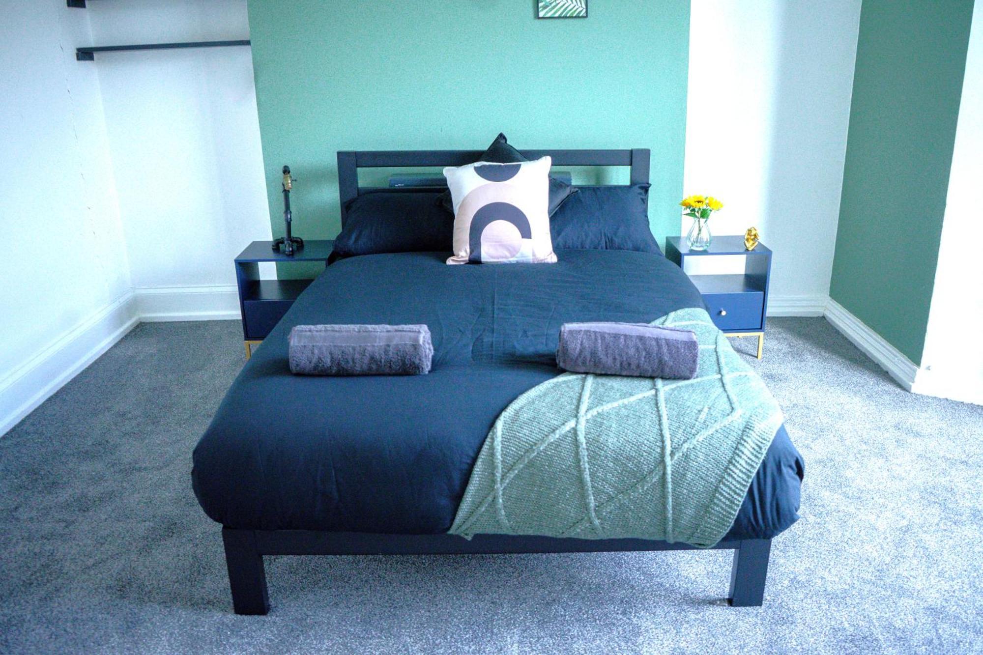 Homestay 7 Spacious In - Great For Groups *